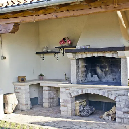 Casa Allure Vila *